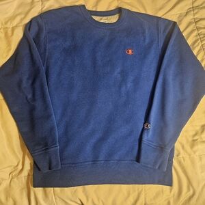 Champion Men's Blue Sweater